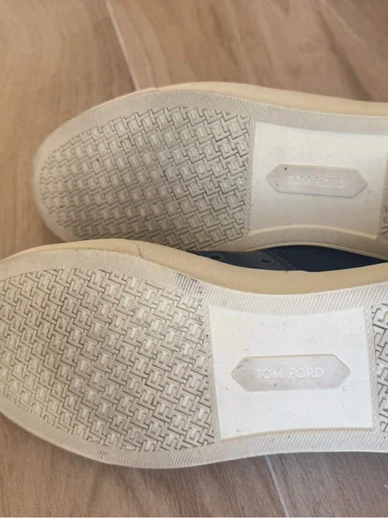 Tom Ford Black Suede Low-Top Sneakers with Cream Sole - Picture 6 of 6